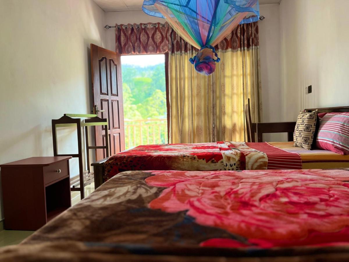 โรงแรมแกรนด์ อดัมส์ พีค Nallathanniya ภายนอก รูปภาพ
